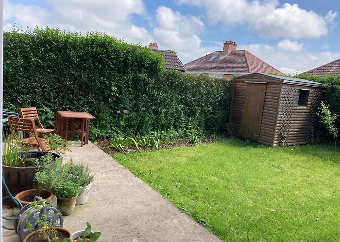 Cosy At Cumberland - Double Room With Shared Bathroom